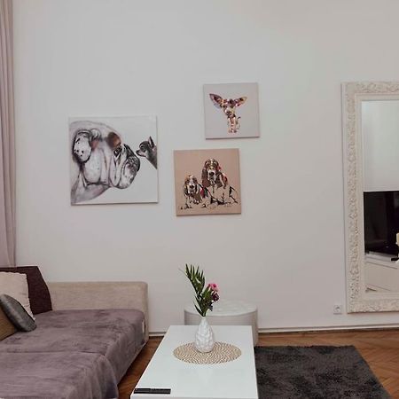 Modern Stylish Comfortable 2 Bedroom Apartment Відень Екстер'єр фото