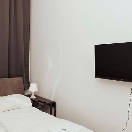 Modern Stylish Comfortable 2 Bedroom Apartment Відень Екстер'єр фото