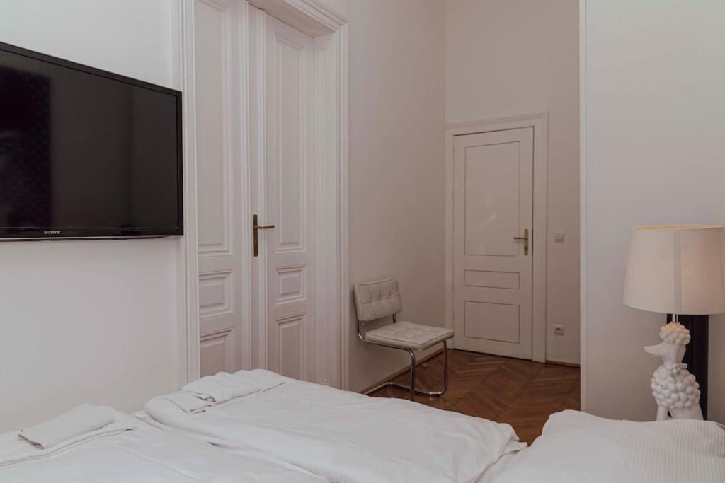 Modern Stylish Comfortable 2 Bedroom Apartment Відень Екстер'єр фото