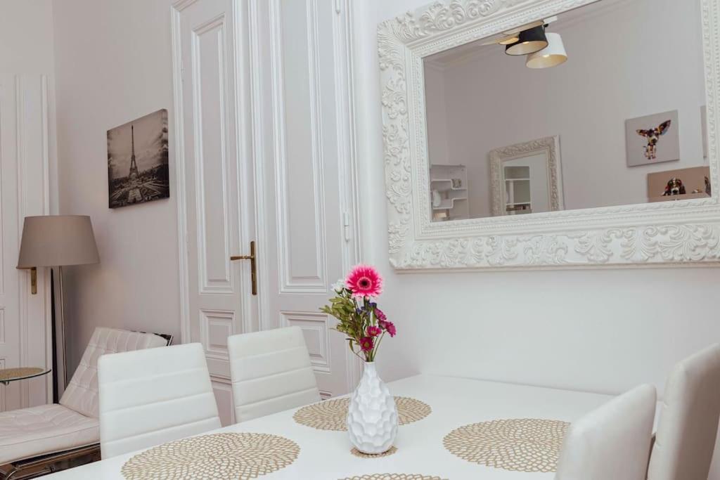 Modern Stylish Comfortable 2 Bedroom Apartment Відень Екстер'єр фото