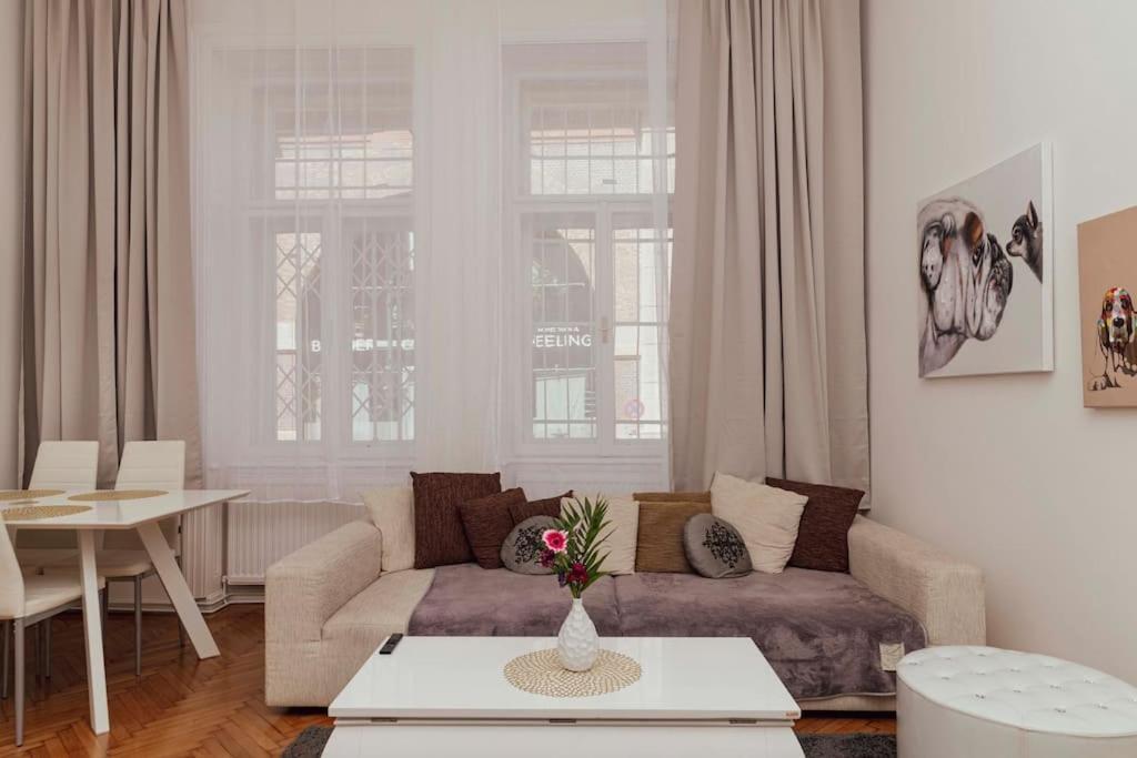 Modern Stylish Comfortable 2 Bedroom Apartment Відень Екстер'єр фото